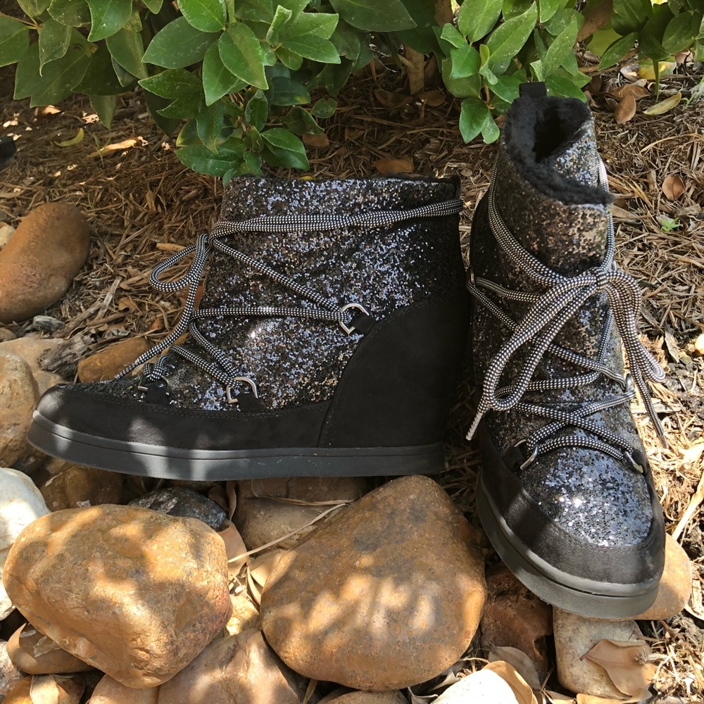 Juicy Couture Boots